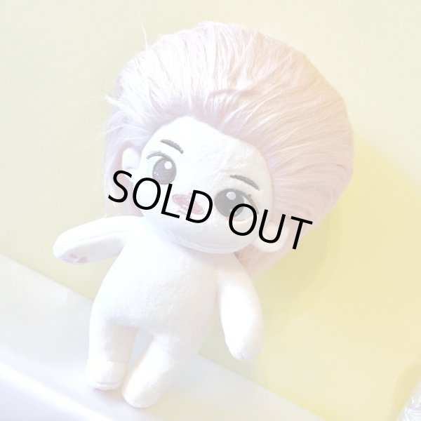 画像2: 20cmdoll straykids ヒョンジン ぬいぐるみ ピンク髪 (2)