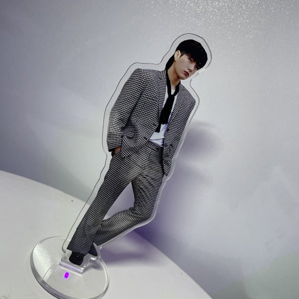 画像4: INFINITE ミョンス L アクスタ017 (4)