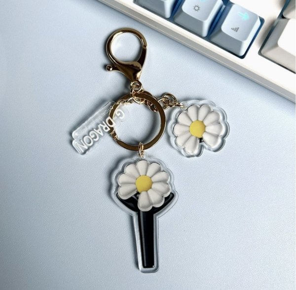 画像2: BIGBANG G-DRAGON ペンライト型 アクキー 003 (2)