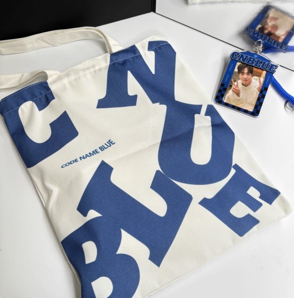 画像1: CNBLUE トートバック 005 (1)