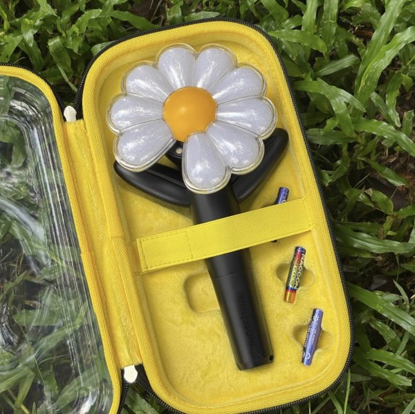 画像2: BIGBANG G-DRAGON ジヨン ペンライトケース GD (2)