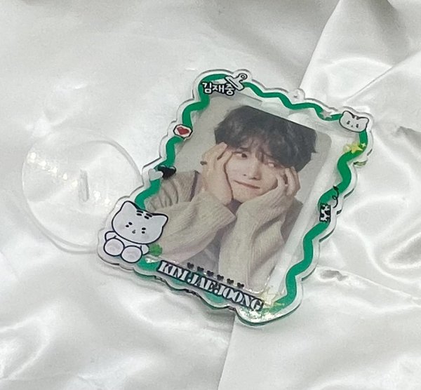 画像2: JAEJOONG ジェジュン トレカスタンド or トレカキーホルダー 015 (2)