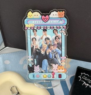 ATEEZ カスタムトレカホルダー アクスタ ATEEZ ユノ カスタムトレカホルダー、 ANITEEZ チュドンイ