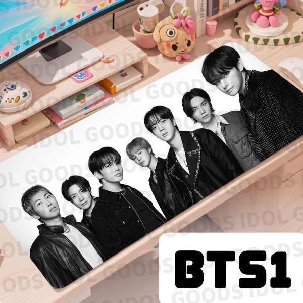 画像1: BTS デスクマット 072 (1)