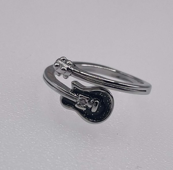 画像2: ギターリング 023 CNBLUE  (2)